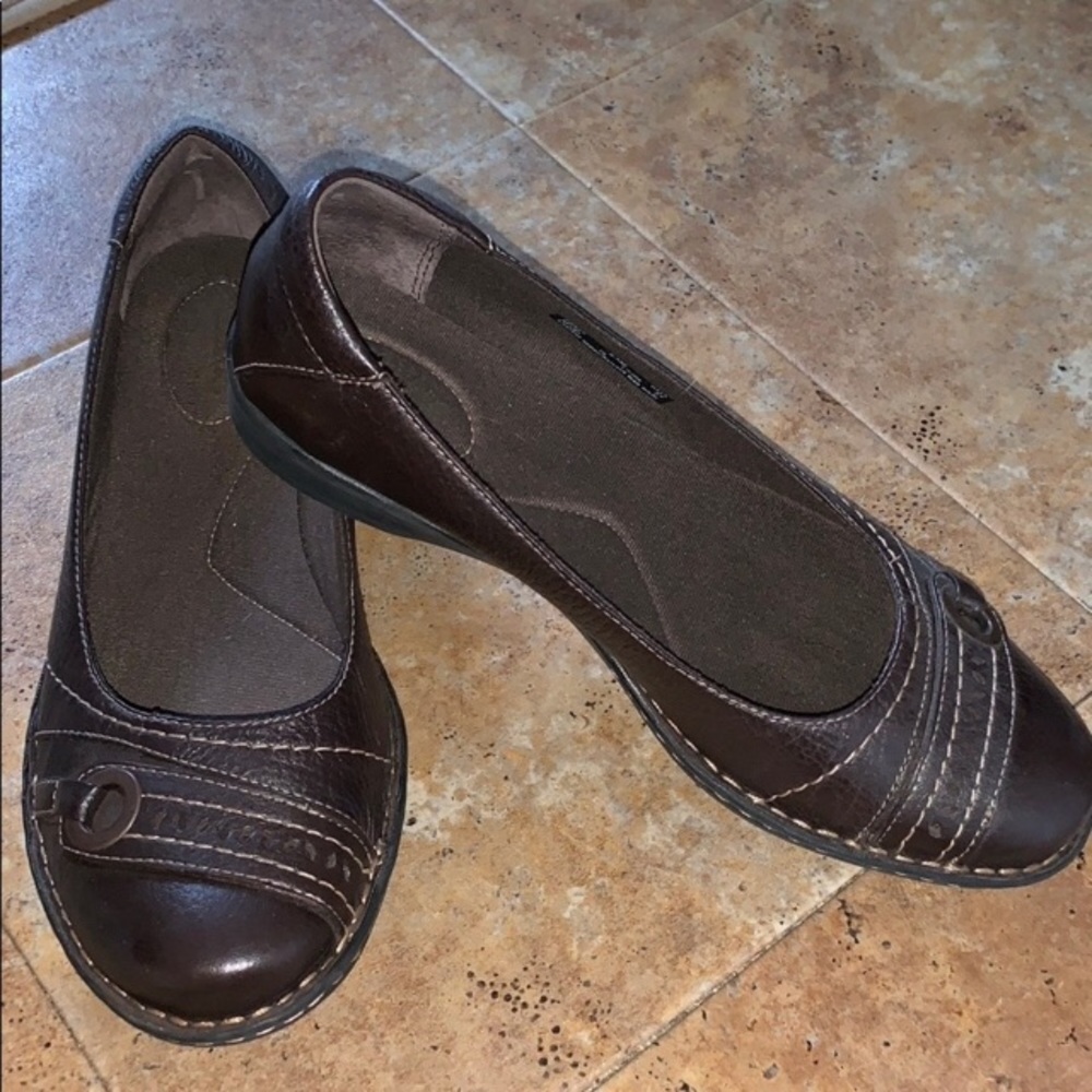 Clarks Brown Leather Flats